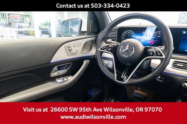 Used 2025 Mercedes-Benz GLS 450 4MATIC image 11