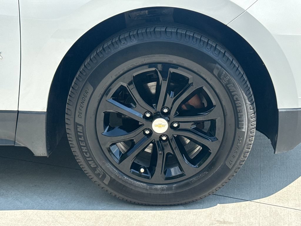 Used 2019 Chevrolet Equinox LT FWD image 11