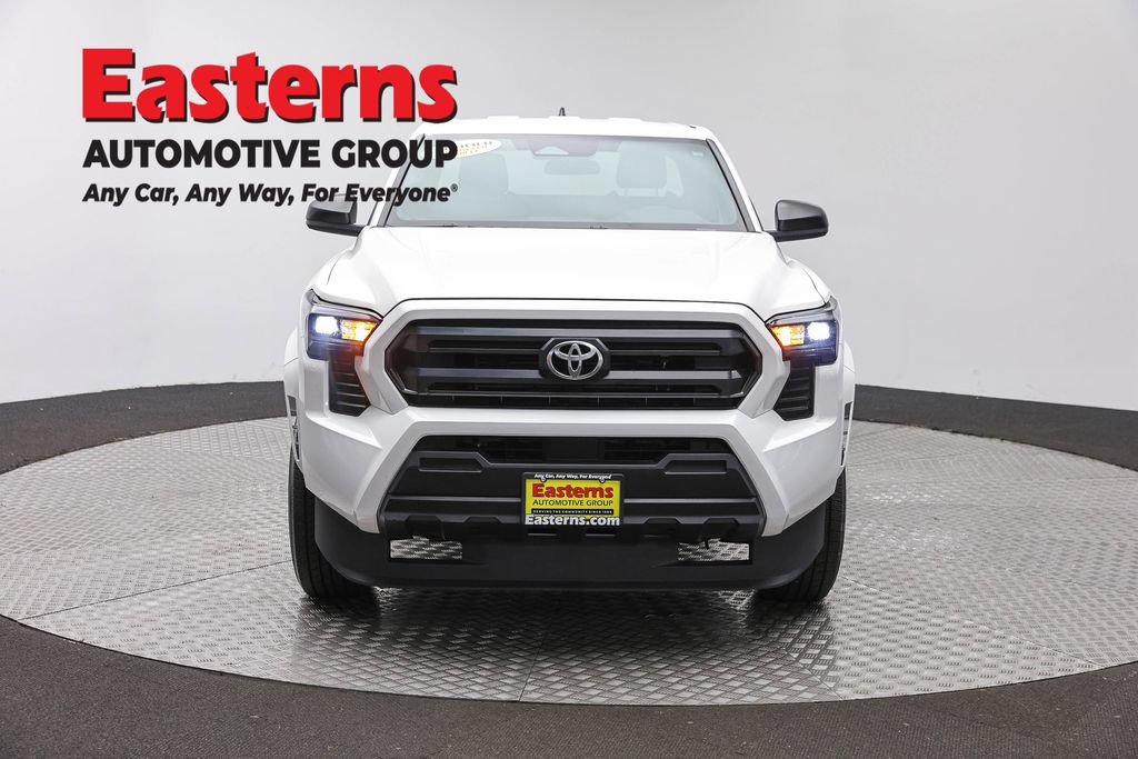Used 2025 Toyota Tacoma SR RWD image 2