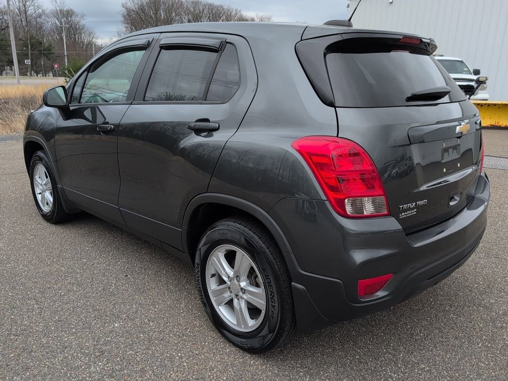 Used 2020 Chevrolet Trax LS w/ Tint and Cruise Package image 4