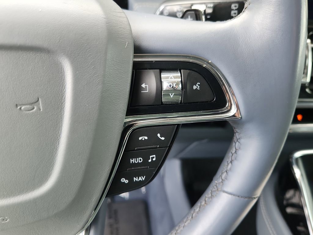 Used 2018 Lincoln Navigator Black Label AWD/4WD image 25