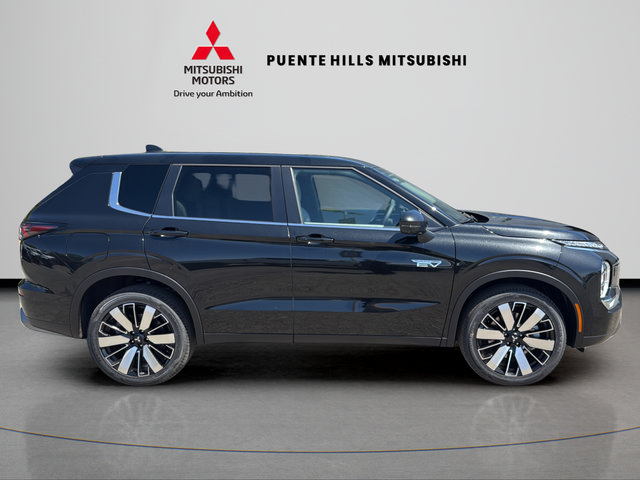 New 2026 Mitsubishi Outlander SE AWD/4WD image 4