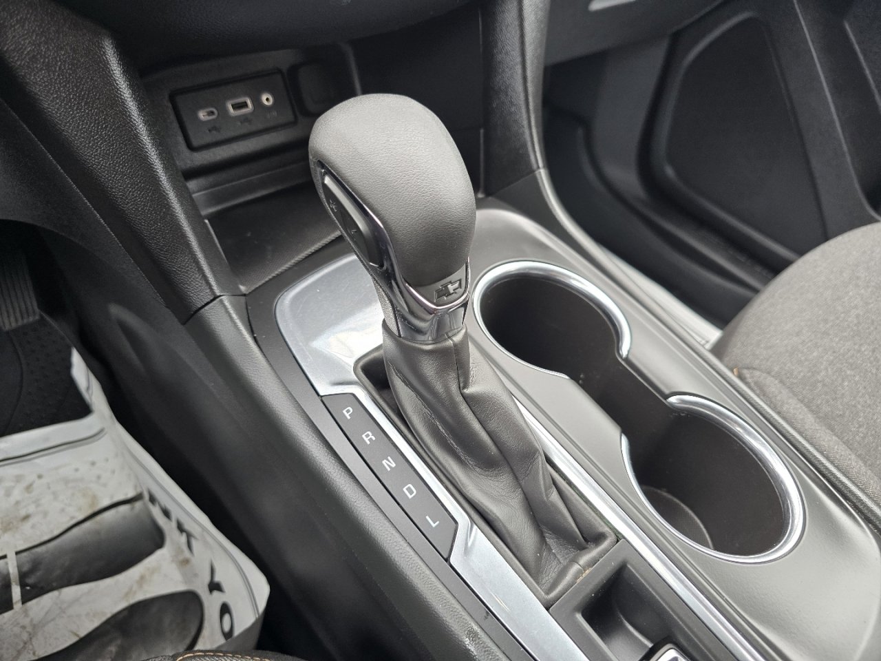 Used 2022 Chevrolet Equinox LT w/ LPO, Floor Liner Package image 20