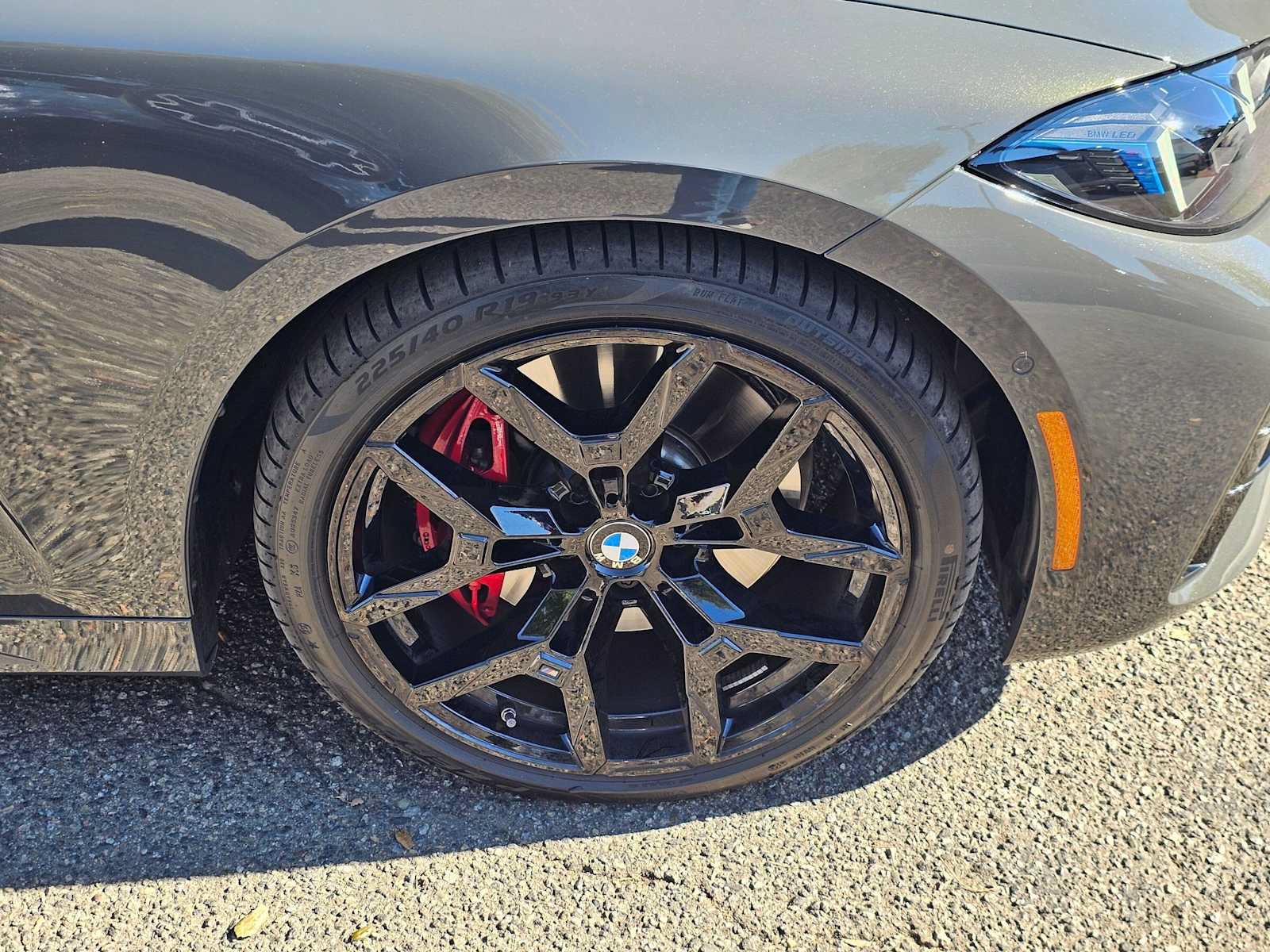 Used 2026 BMW M440i Convertible w/ Premium Package RWD image 9