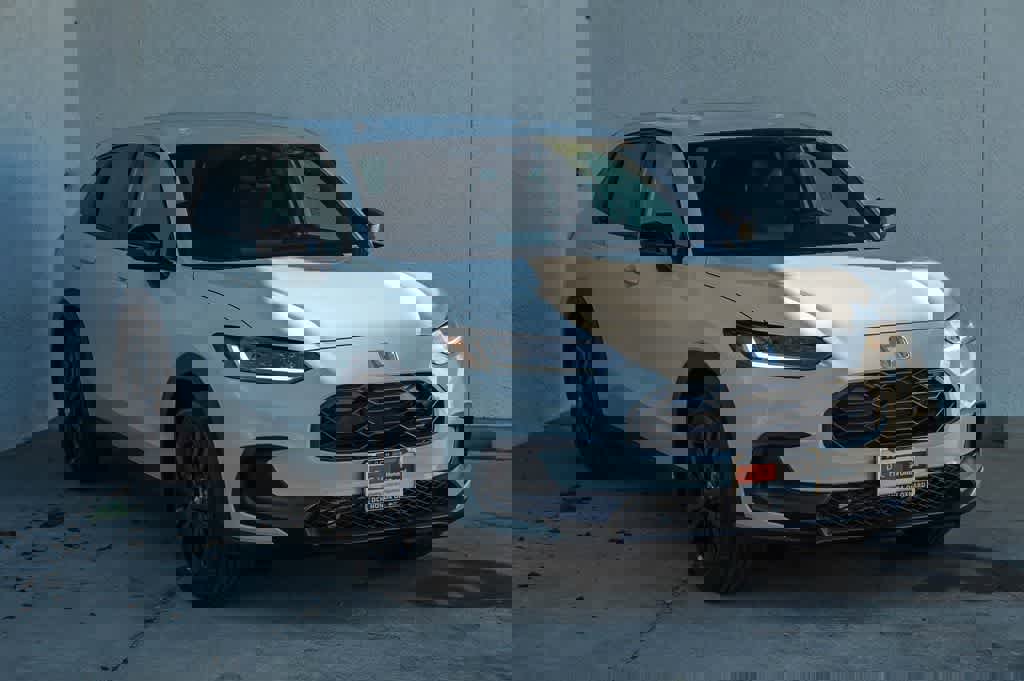 New 2026 Honda HR-V Sport image 3