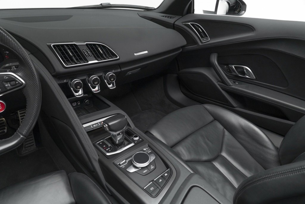 Used 2022 Audi R8 V10 image 23