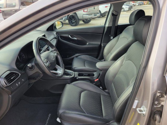 Used 2020 Hyundai Elantra GT w/ Style Package 02 image 10