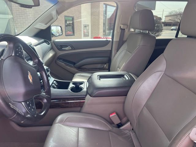 Used 2018 Chevrolet Suburban LT image 7