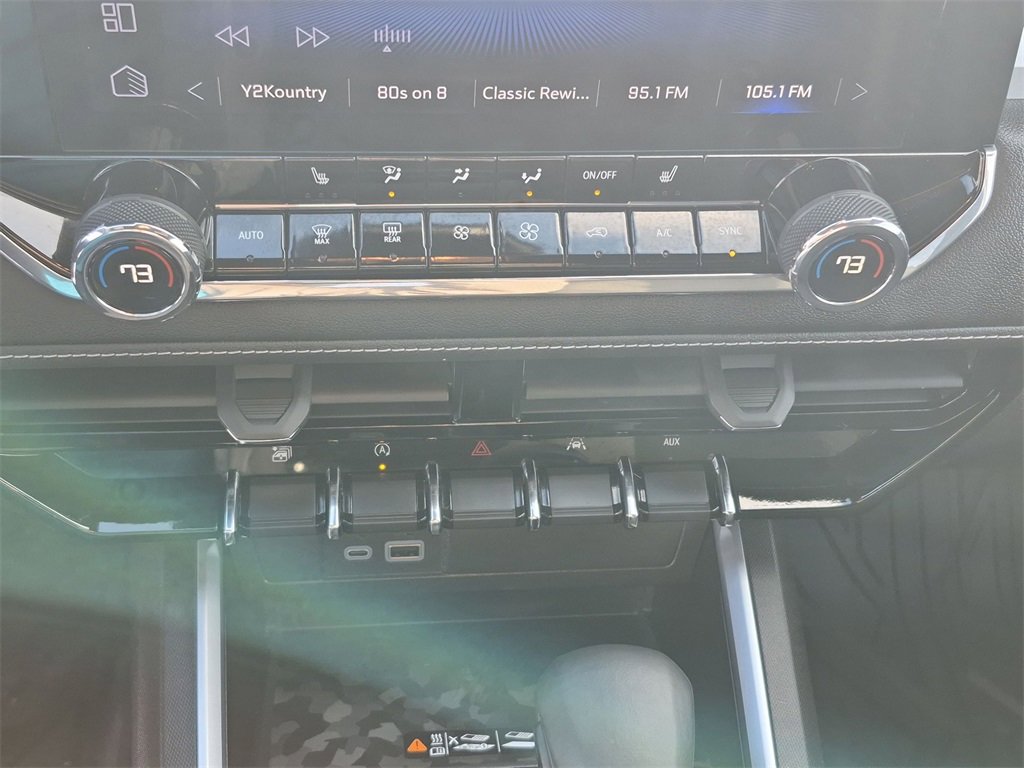 Used 2023 Chevrolet Colorado LT w/ LT Convenience Package II image 25