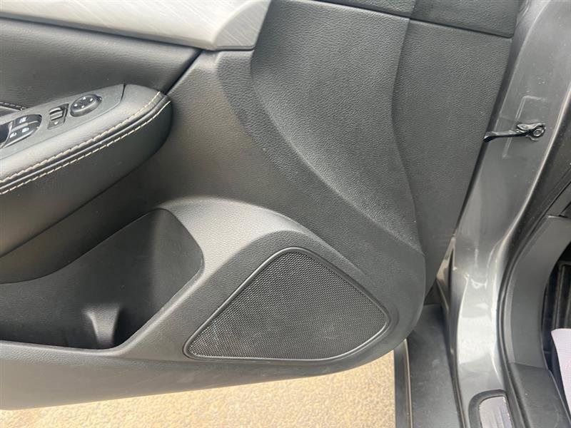 Used 2017 Nissan Maxima 3.5 SL FWD image 35