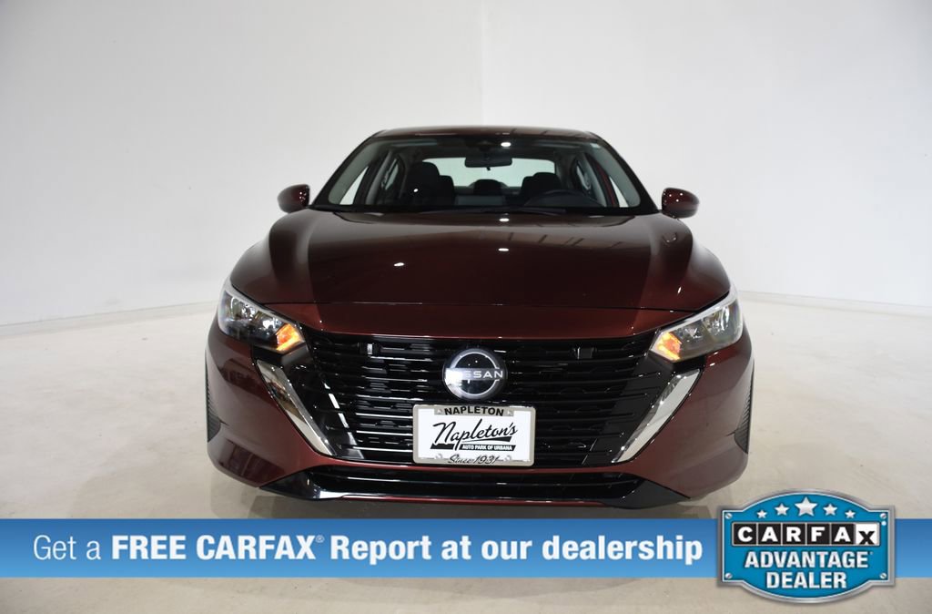 Used 2025 Nissan Sentra SV image 2