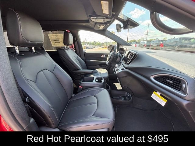 New 2026 Chrysler Pacifica Select image 8
