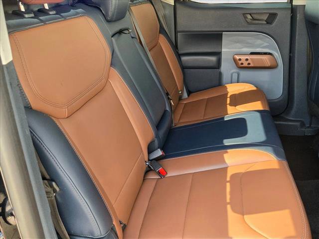 Certified 2022 Ford Maverick Lariat w/ Lariat Luxury Package image 19