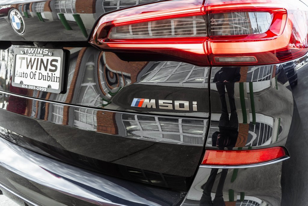 Used 2022 BMW X5 M50i w/ Executive Package image 33