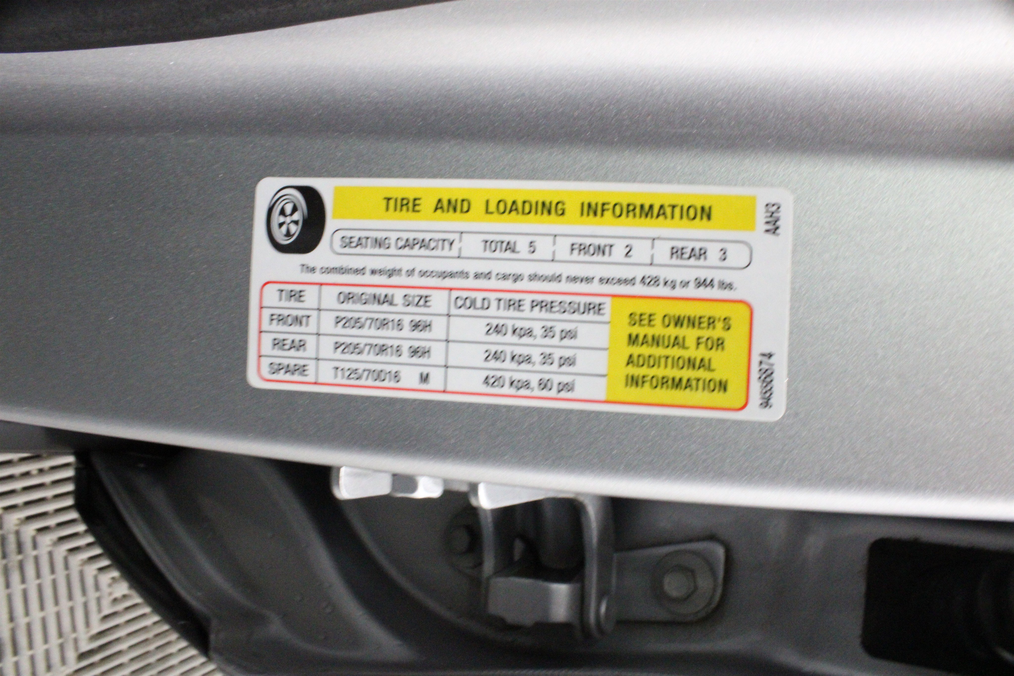 Used 2019 Chevrolet Trax LT w/ LT Convenience Package FWD image 33