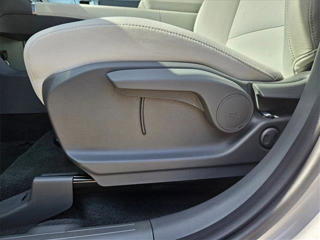 New 2026 Hyundai Santa Fe SE image 4