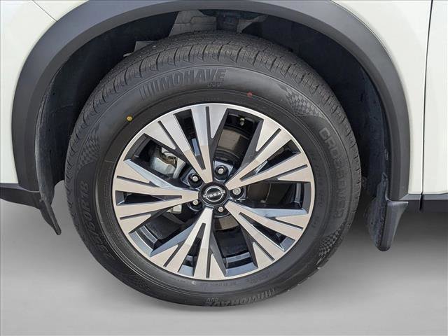 Used 2023 Nissan Rogue SV w/ SV Premium B Package image 25