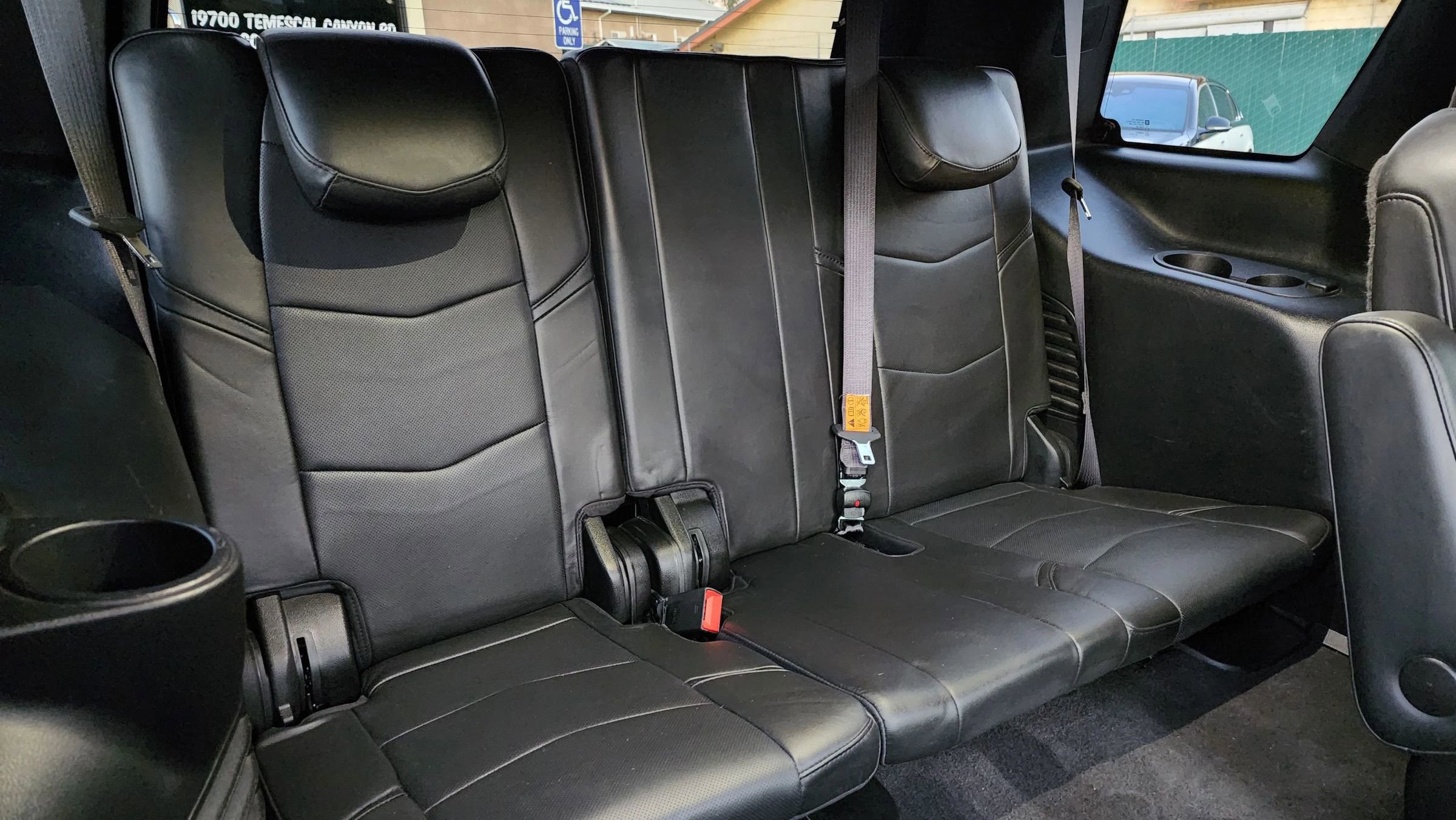 Used 2020 Cadillac Escalade Platinum image 23