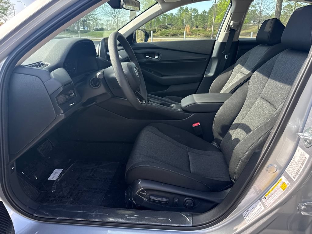 Used 2026 Honda Accord SE image 12