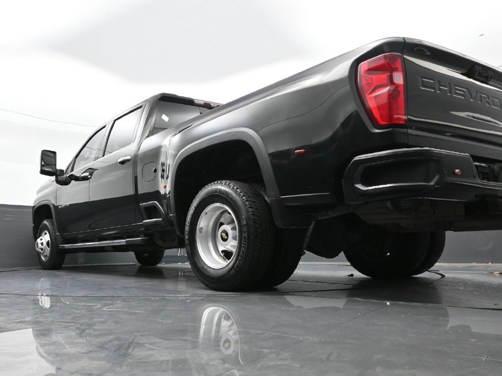 Used 2020 Chevrolet Silverado 3500 High Country AWD/4WD image 25