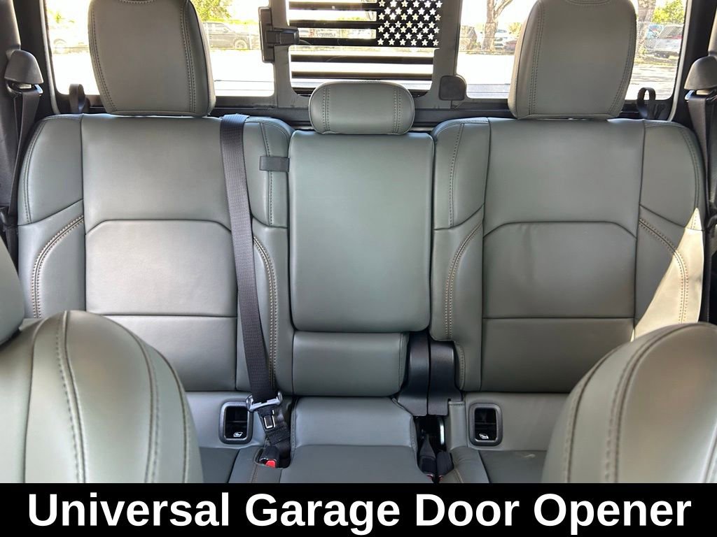 Used 2025 Jeep Gladiator Mojave image 15