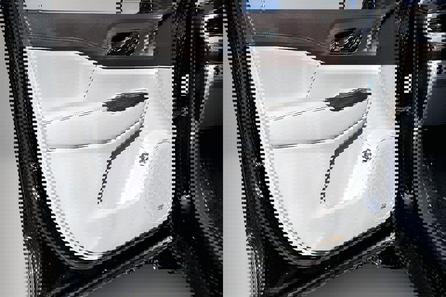 Used 2023 GMC Acadia SLT image 20