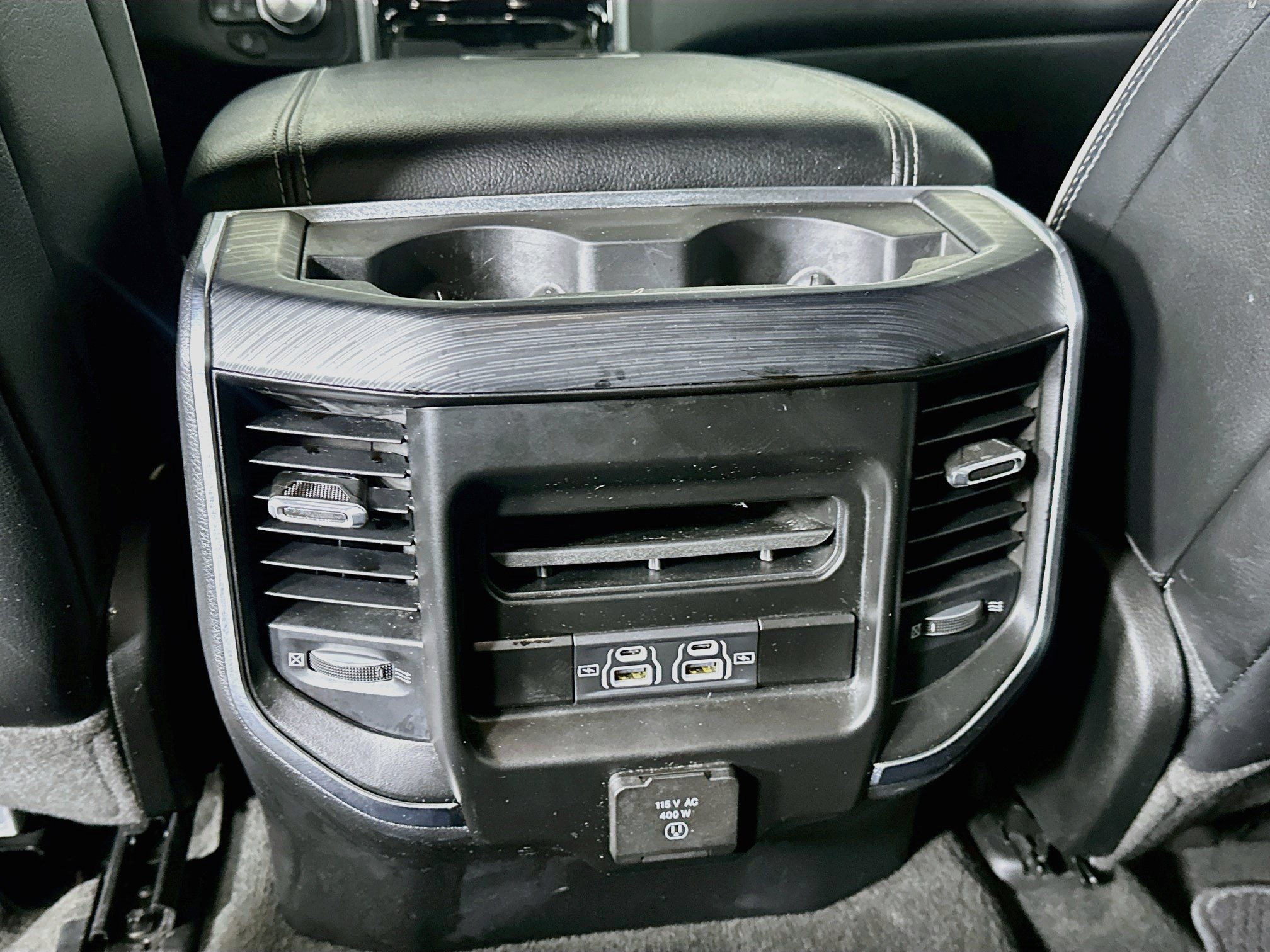 Used 2023 RAM 1500 Laramie AWD/4WD image 26