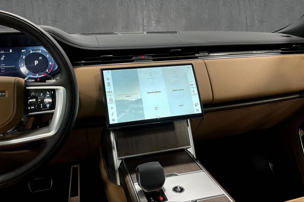 New 2026 Land Rover Range Rover SE image 6