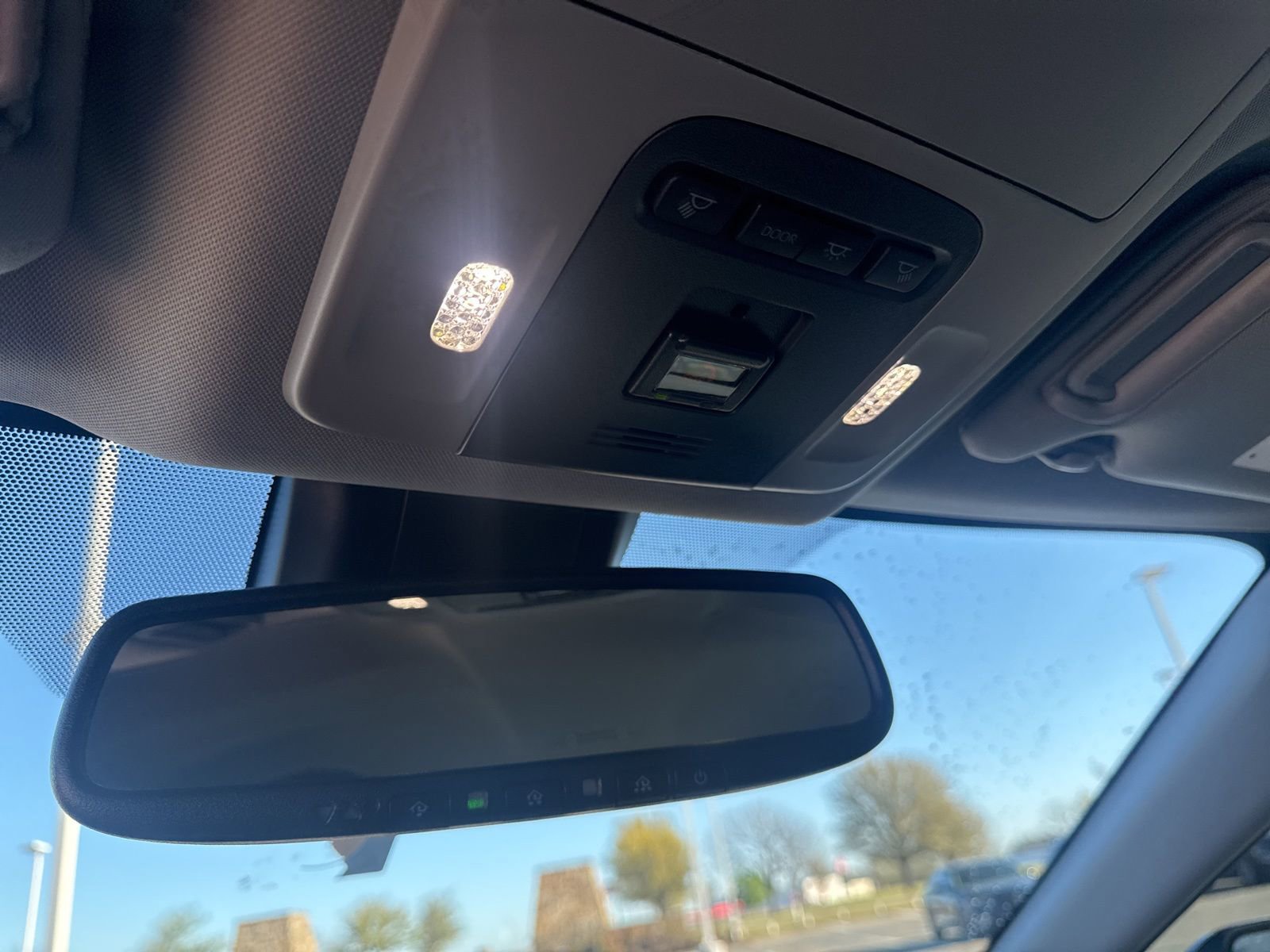 Used 2024 Toyota Camry XLE image 17