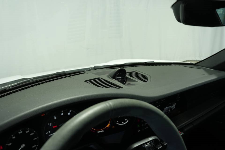Used 2023 Porsche 911 Targa 4 GTS image 16