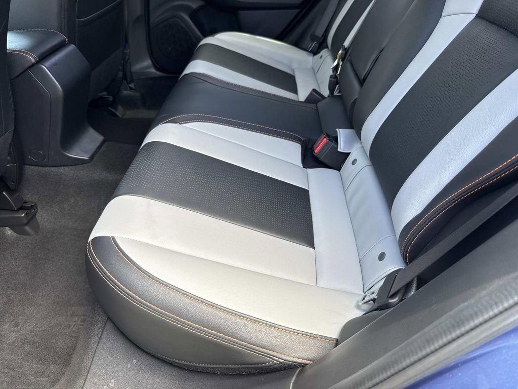 Used 2019 Subaru Crosstrek 2.0i Limited w/ Moonroof Package w/Navigation image 16