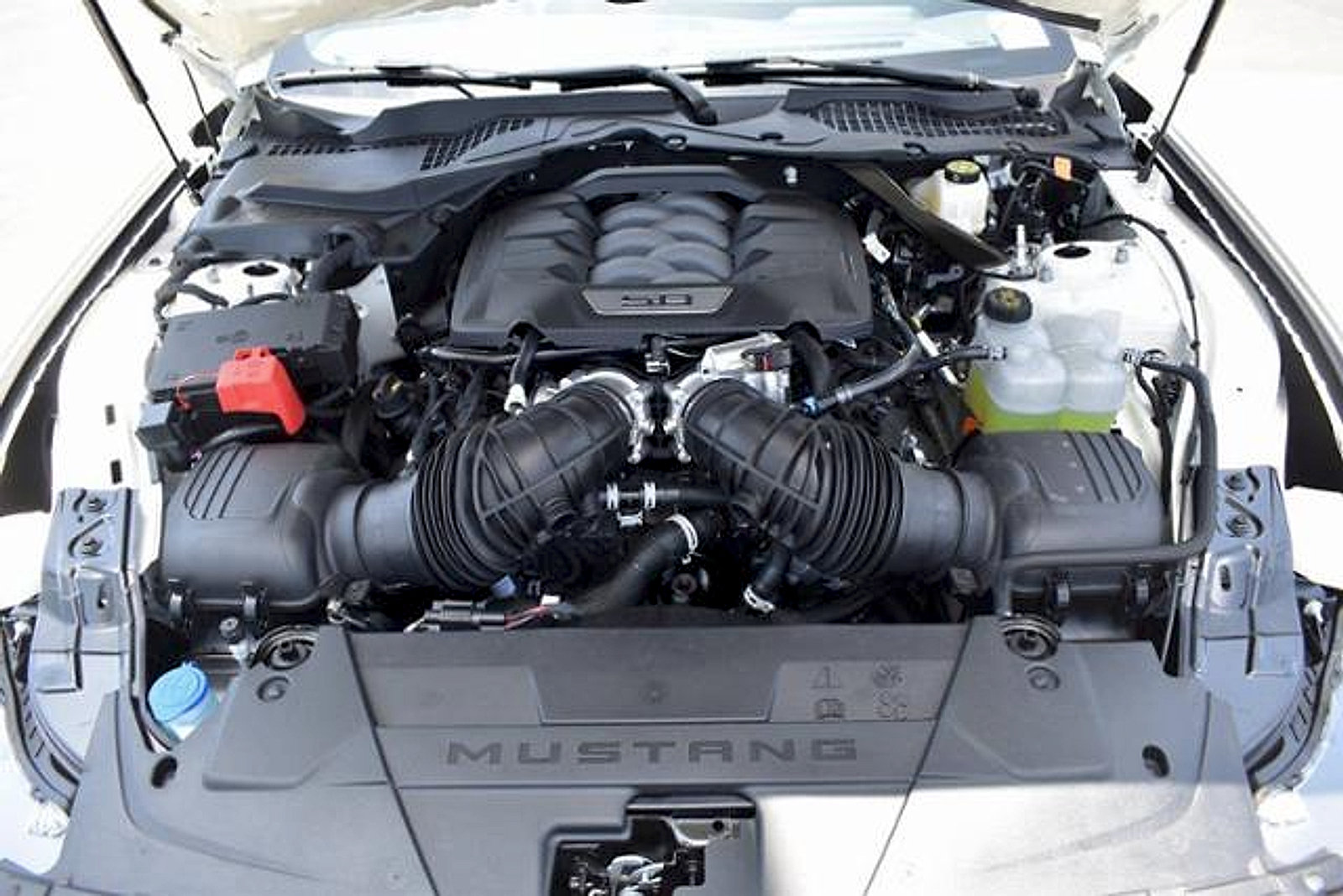 New 2025 Ford Mustang GT Premium w/ 60th Anniversary Package RWD image 29