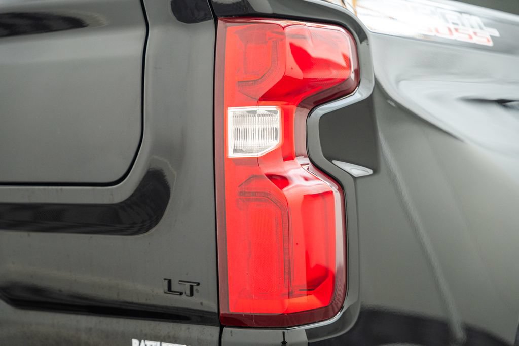 Used 2024 Chevrolet Silverado 1500 LT Trail Boss w/ LT Trail Boss Premium Package AWD/4WD image 8