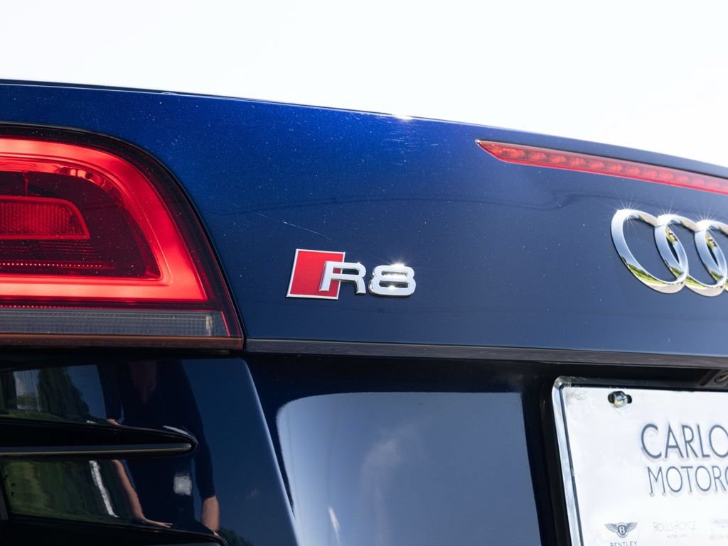 Used 2014 Audi R8 V8 w/ Convenience Package AWD/4WD image 41