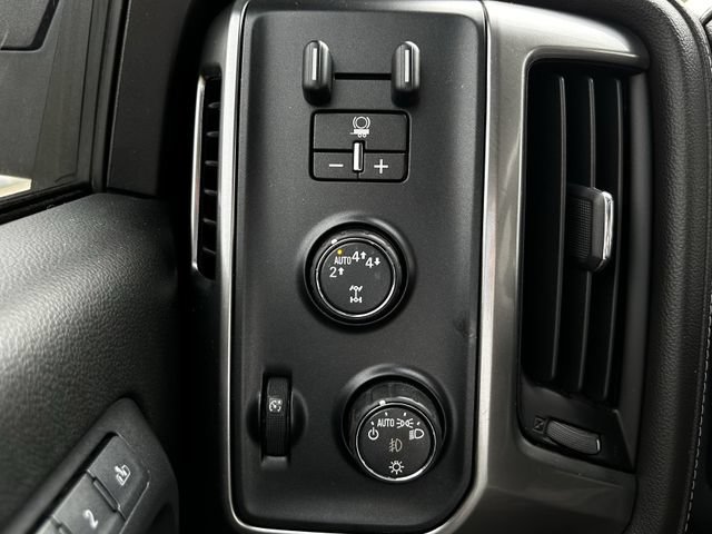 Used 2018 Chevrolet Silverado 1500 LTZ Z71 w/ LTZ Plus Package AWD/4WD image 24