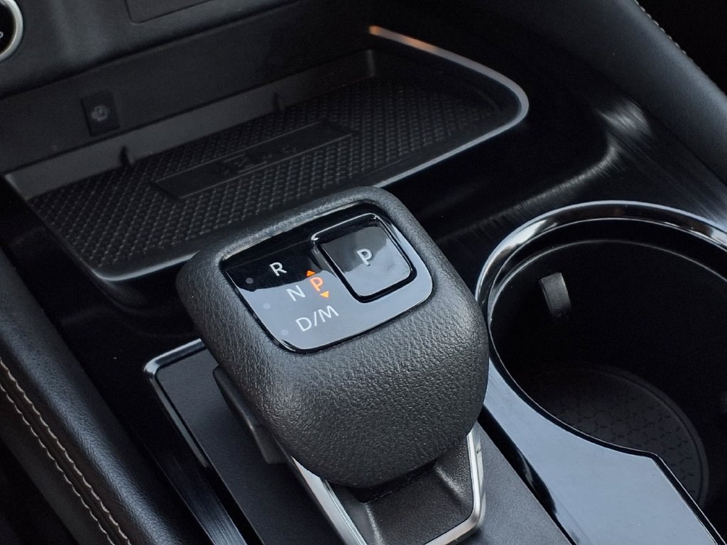 Used 2021 Nissan Rogue Platinum AWD/4WD image 19
