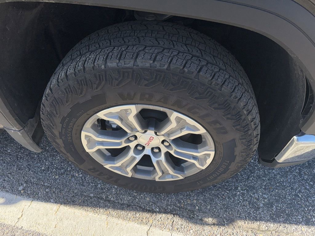 Used 2024 GMC Sierra 1500 SLT w/ SLT Convenience Package image 5