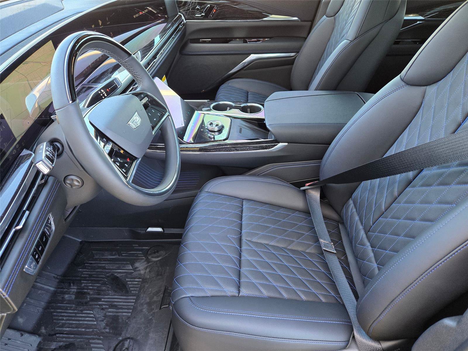 New 2026 Cadillac Escalade IQ Luxury 1 w/ LPO, Floor Liner Package AWD/4WD image 11