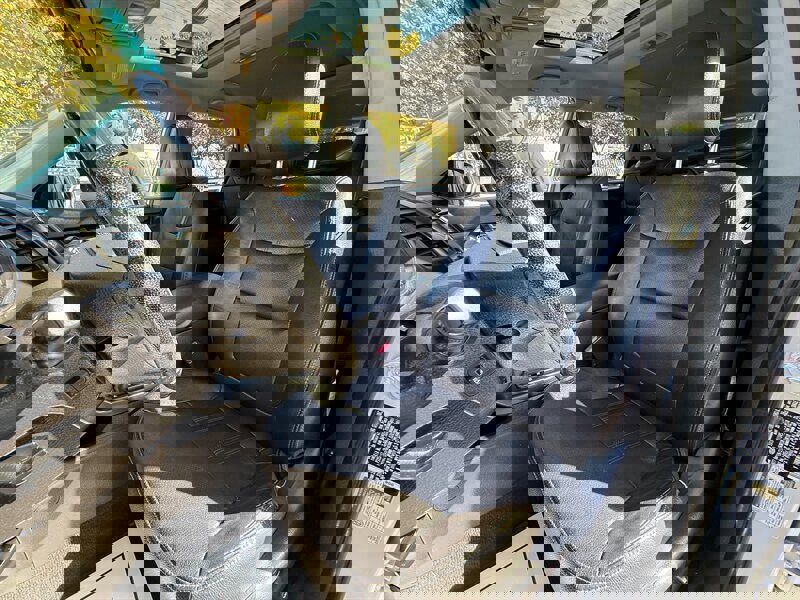 Used 2012 Kia Sorento SX w/ SX Premium Pkg image 12