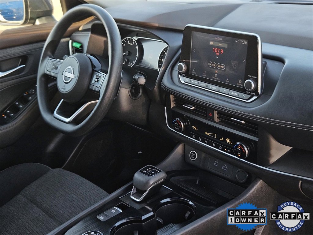 Used 2023 Nissan Rogue SV image 32