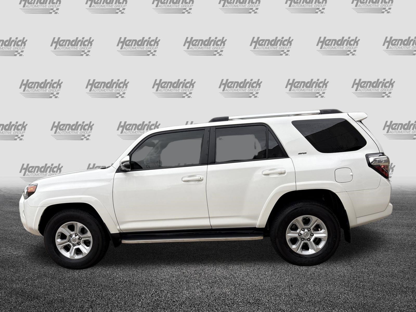 Used 2023 Toyota 4Runner SR5 Premium w/ Moonroof Package RWD image 7