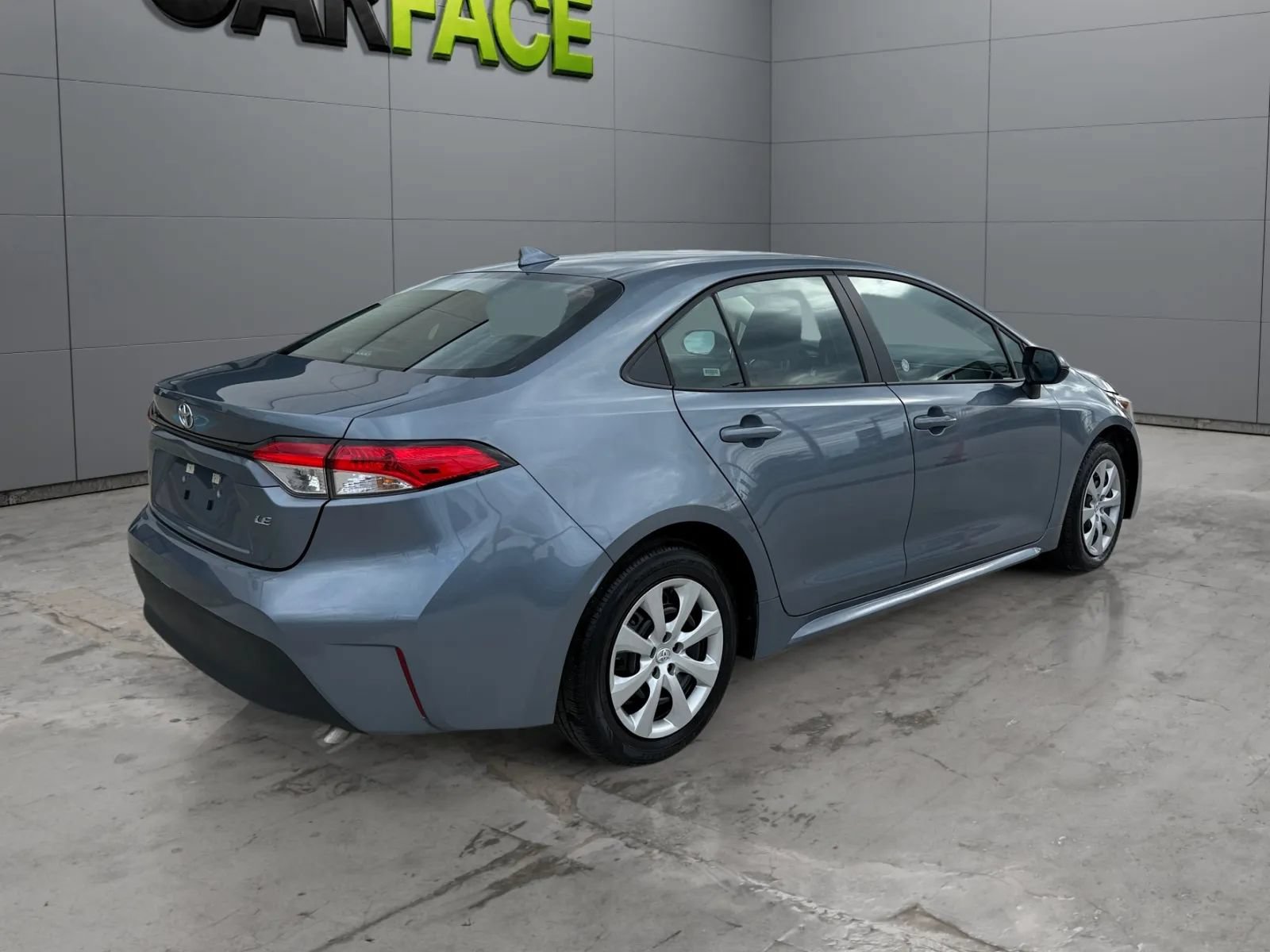 Used 2026 Toyota Corolla LE FWD image 12