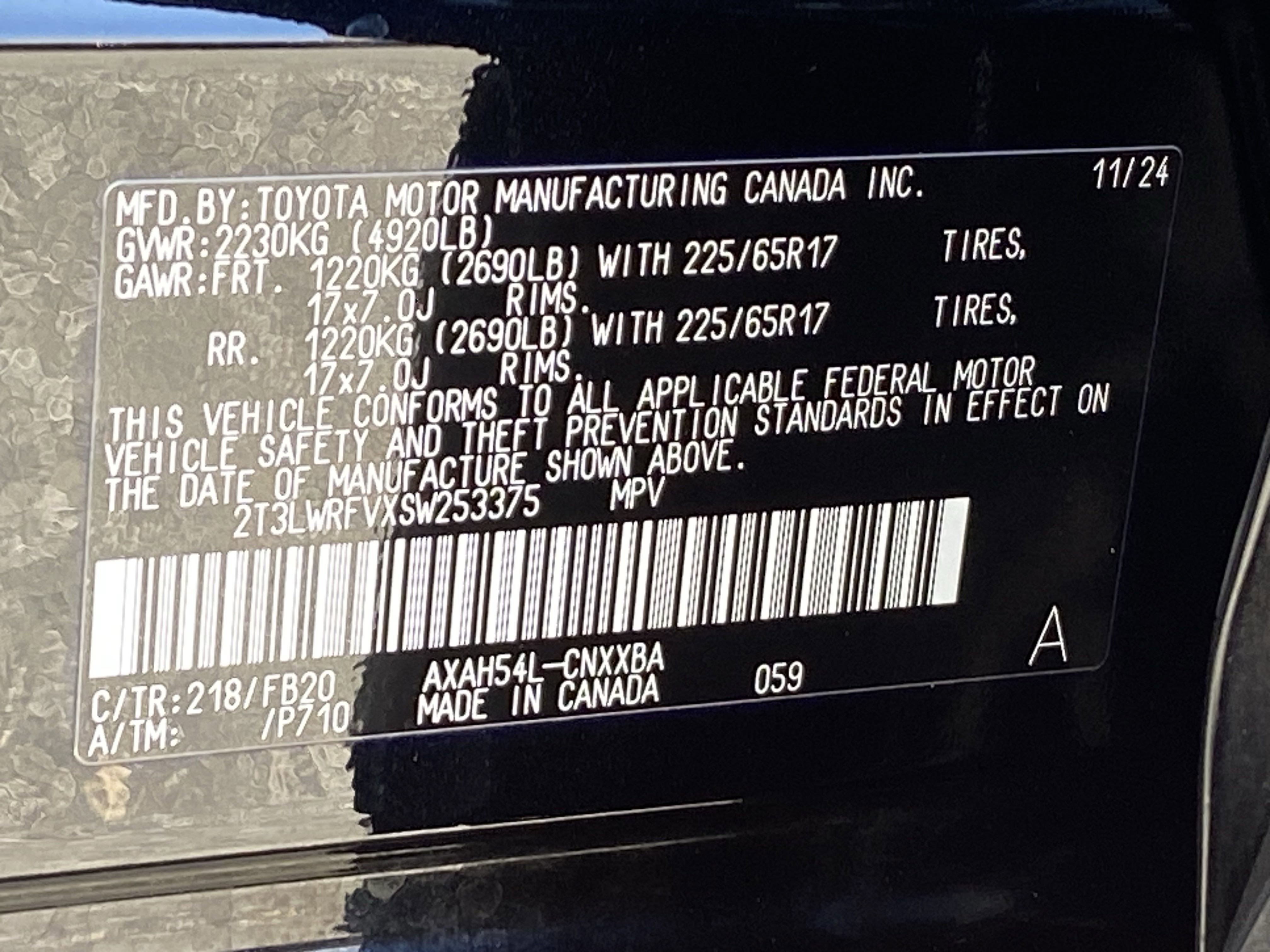 Used 2025 Toyota RAV4 LE image 29