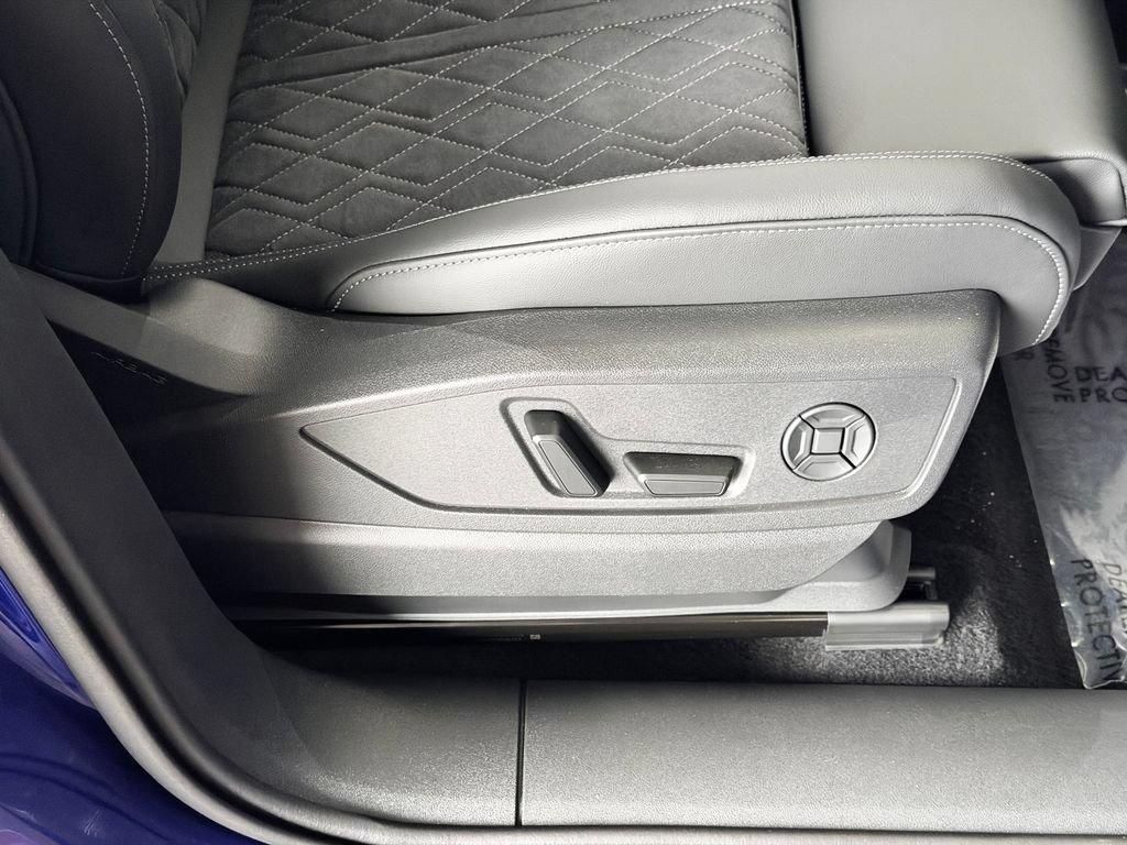 New 2026 Audi SQ5 Premium Plus AWD/4WD image 30