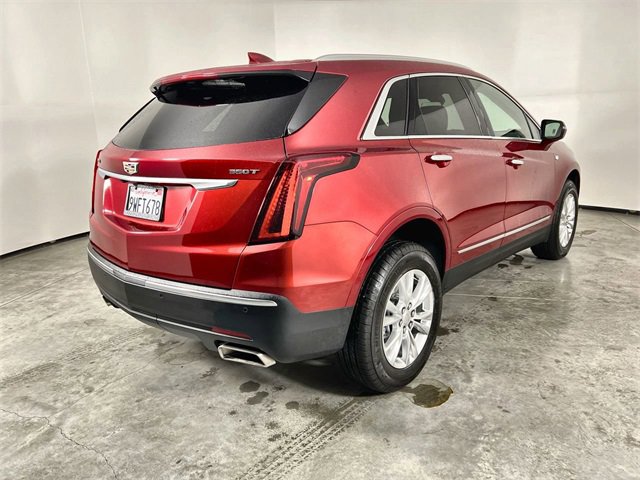 Used 2025 Cadillac XT5 Luxury image 8