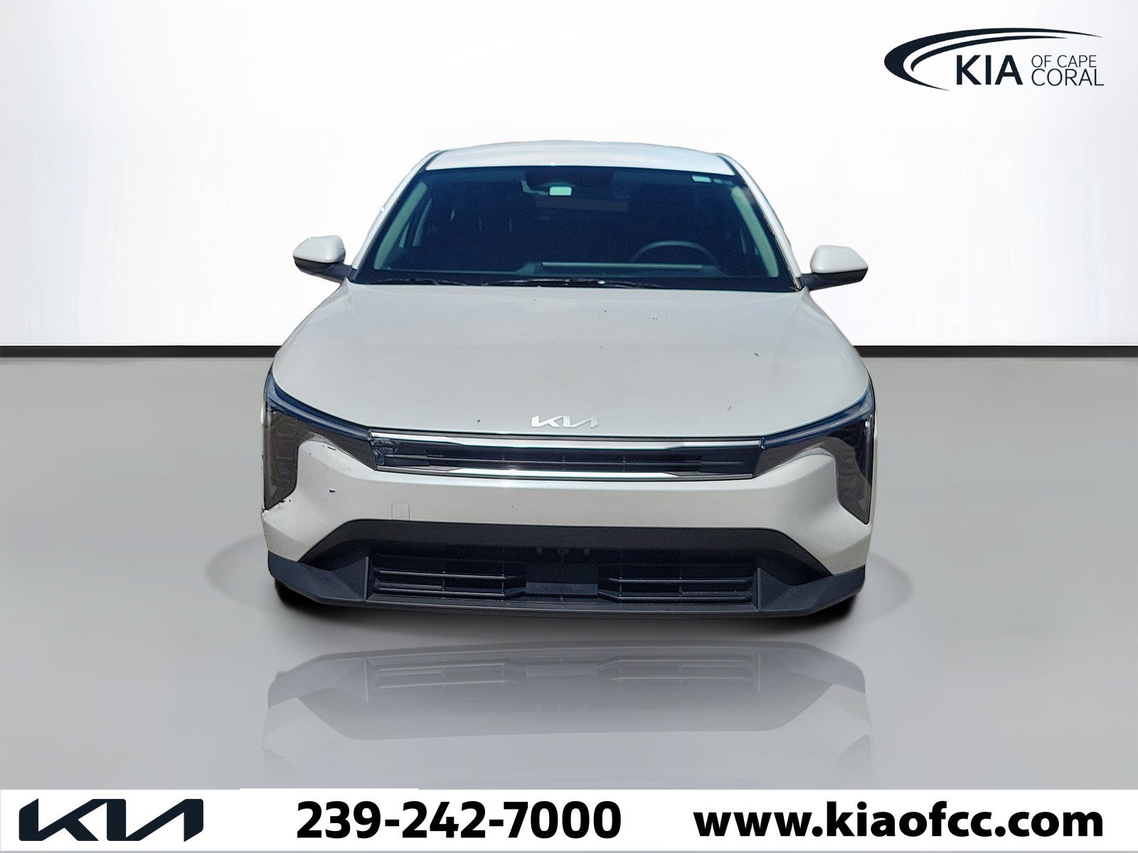 Certified 2025 Kia K4 FWD image 2
