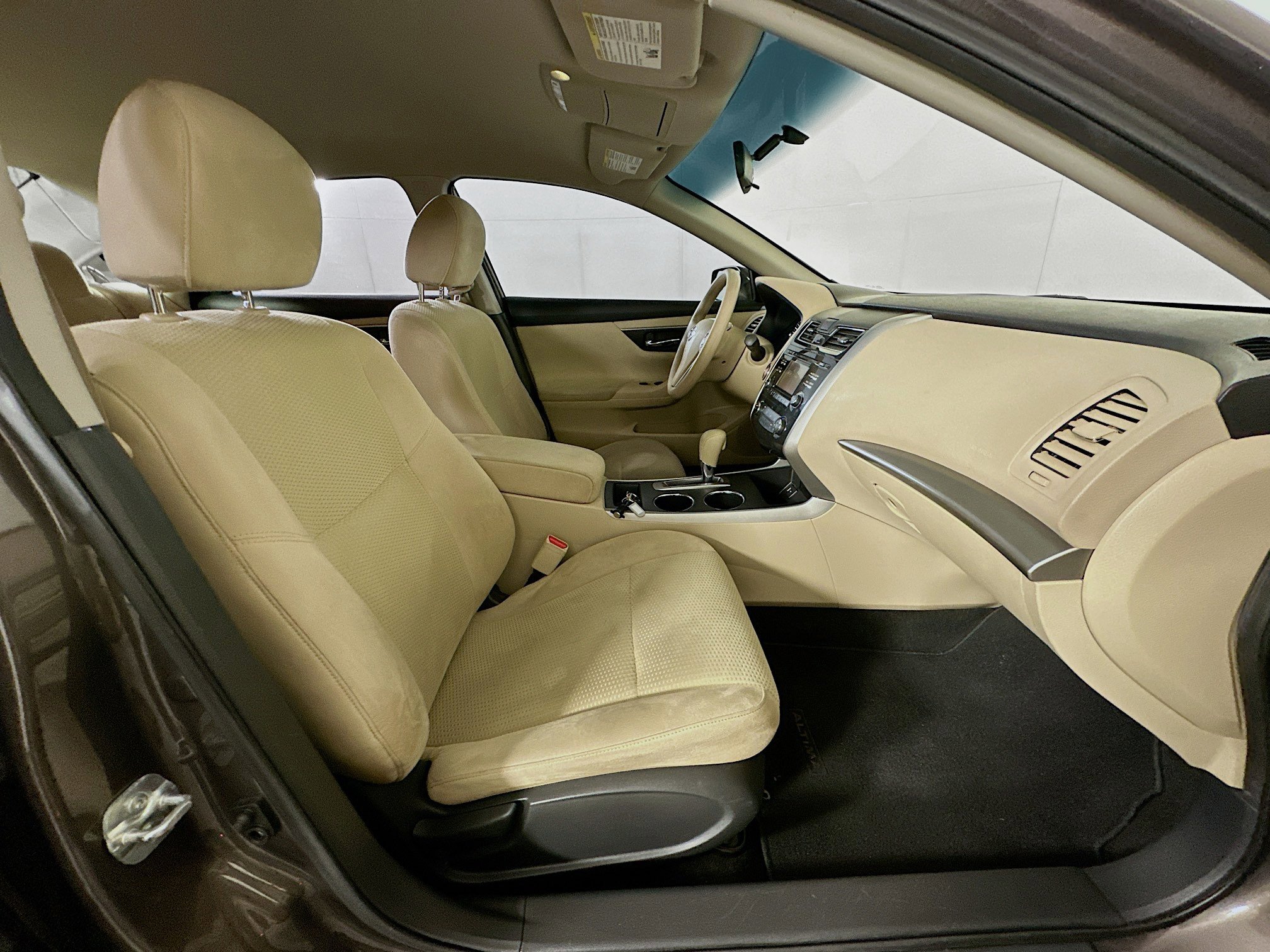 Used 2015 Nissan Altima 2.5 S w/ Power Driver Seat Package FWD image 28