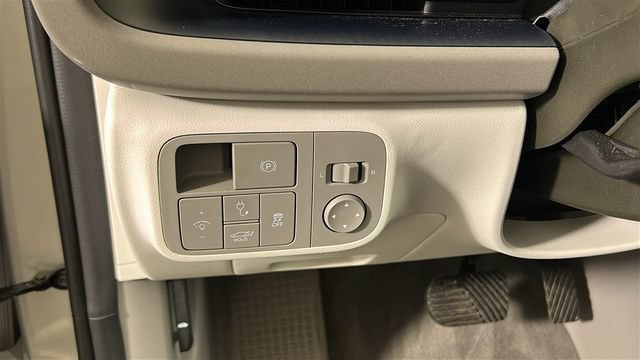 Used 2024 Hyundai Ioniq 6 SEL AWD/4WD image 18