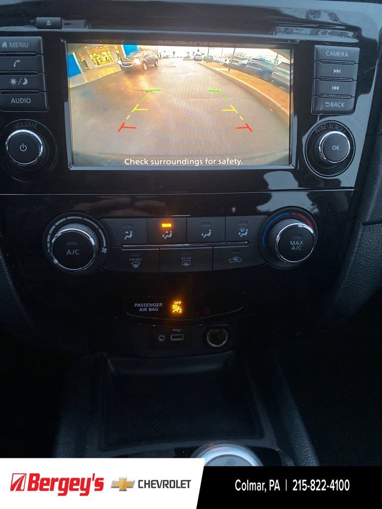 Used 2018 Nissan Rogue S image 28