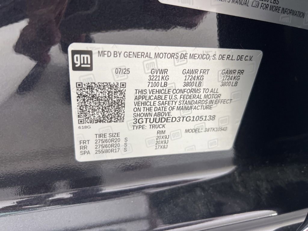 Used 2026 GMC Sierra 1500 SLT w/ SLT Premium Plus Package image 32